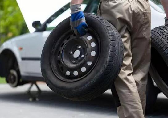 開車省油技巧！教你用最少的油跑最遠的路